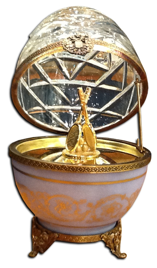 Яйцо "Теннисные ракетки" FABERGE