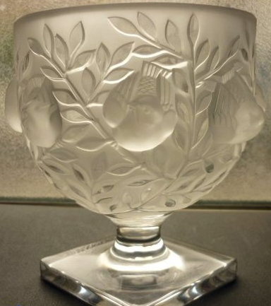 Ваза для цветов "Elisabeth" LALIQUE