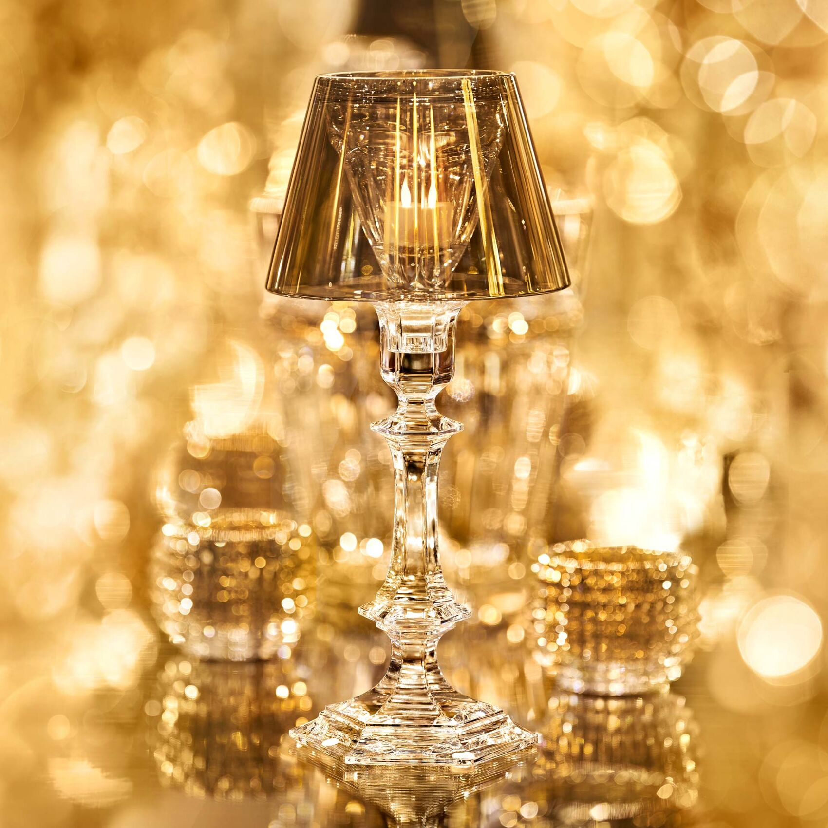 Подсвечник золотой "Our Fire Harcourt" Baccarat