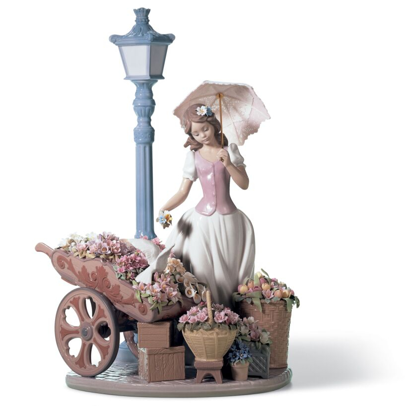 Статуэтка "Цветы для каждого" Lladro