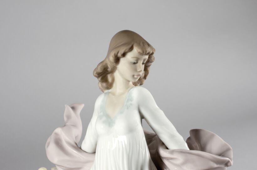 Статуэтка "Торжество весны" Lladro