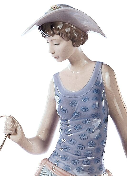 Статуэтка "Элегантный променад" Lladro