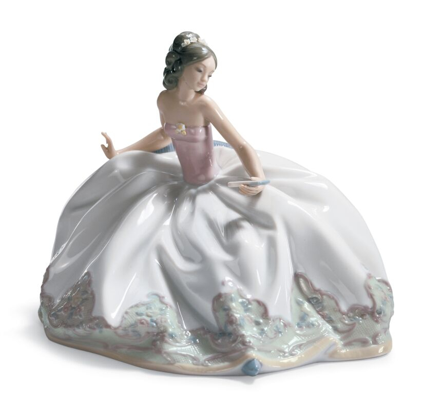 Статуэтка "На балу" Lladro