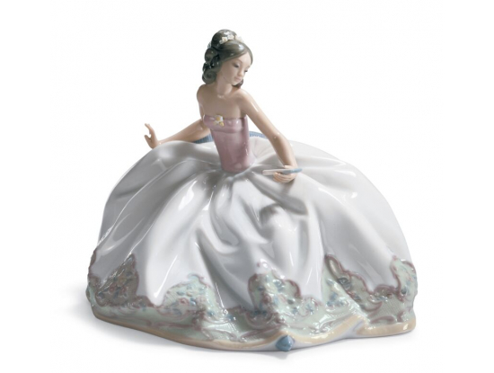 Статуэтка "На балу" Lladro