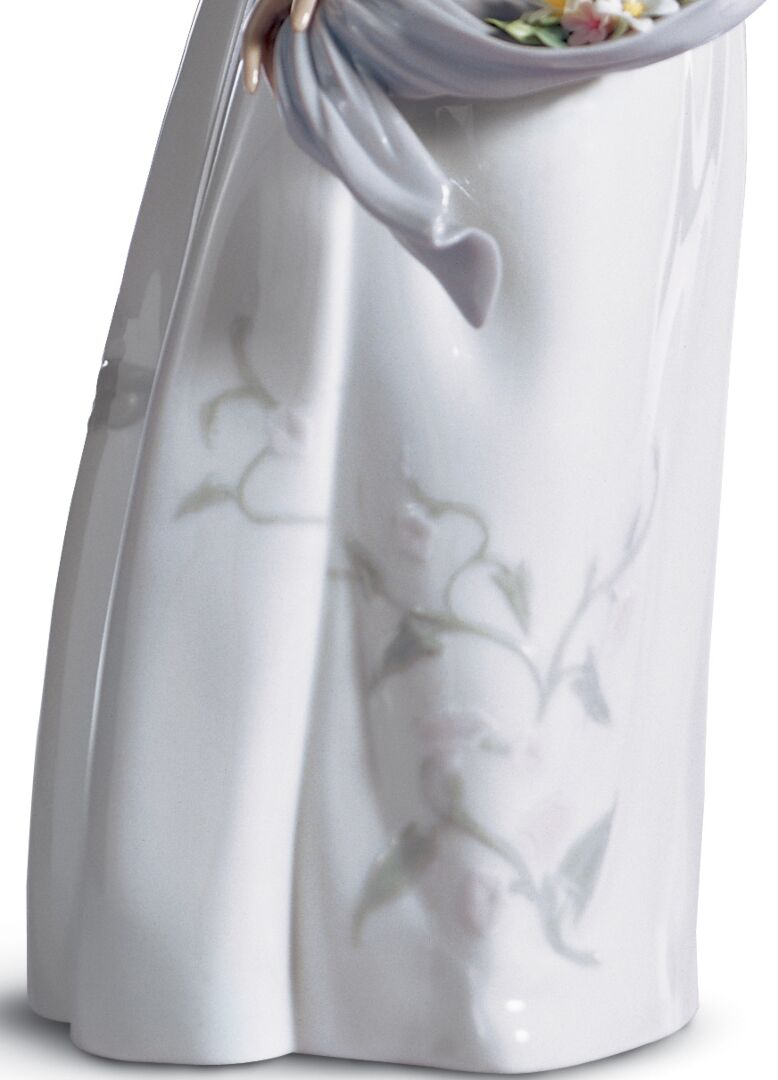 Статуэтка "Ароматы лета" Lladro