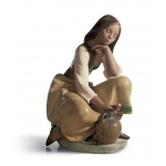 Статуэтка "Девушка с кувшином" Lladro