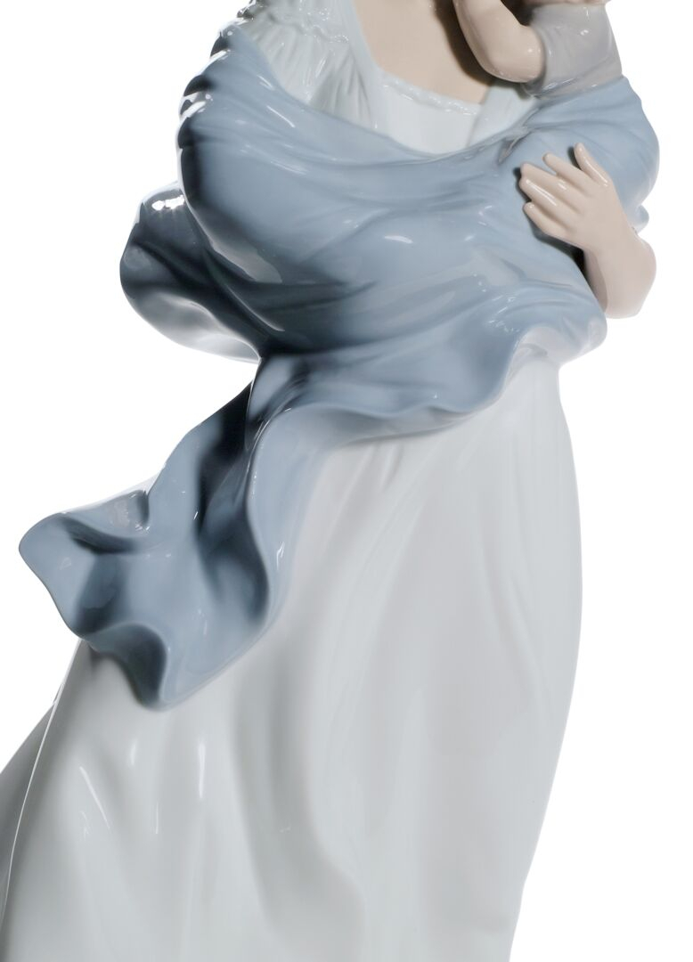 Статуэтка "Нежность матери" Lladro