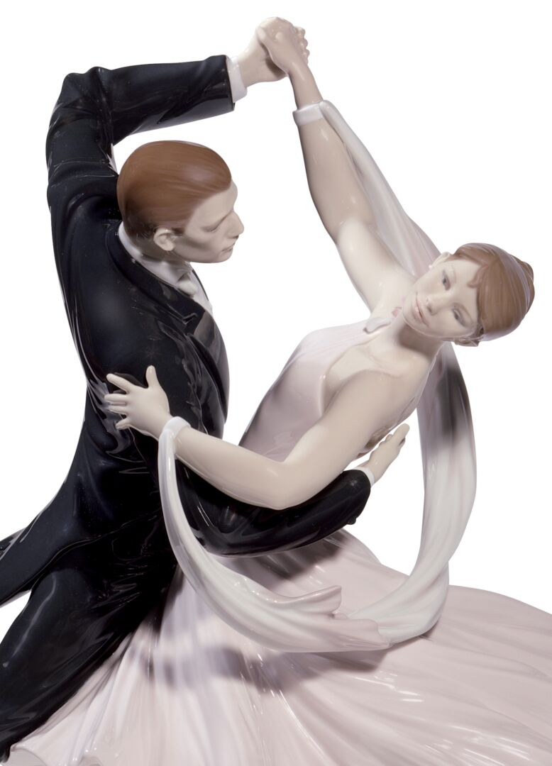 Статуэтка "Элегантный фокстрот" Lladro