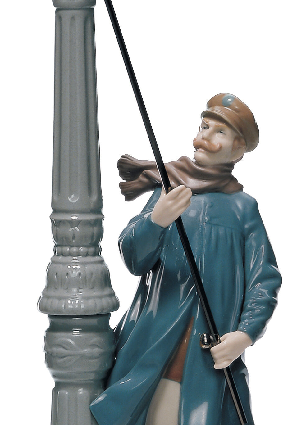 Статуэтка "Фонарщик" Lladro