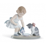 Статуэтка "Завтрак для котенка" Lladro