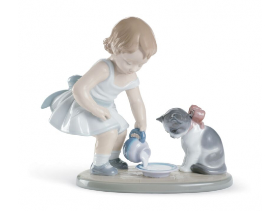 Статуэтка "Завтрак для котенка" Lladro