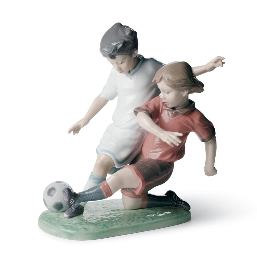 Статуэтка "Юные футболисты" Lladro