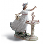 Статуэтка "Весенняя радость" Lladro
