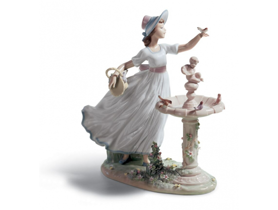 Статуэтка "Весенняя радость" Lladro
