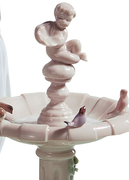 Статуэтка "Весенняя радость" Lladro