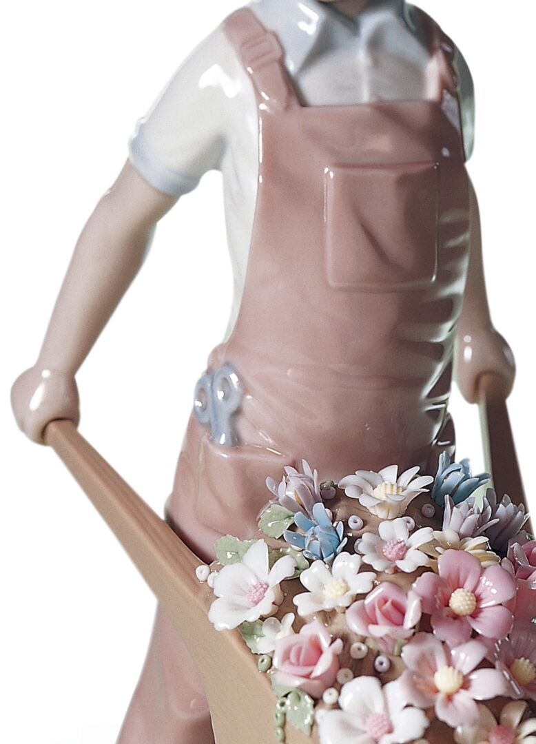 Статуэтка "Тележка с цветами" Lladro