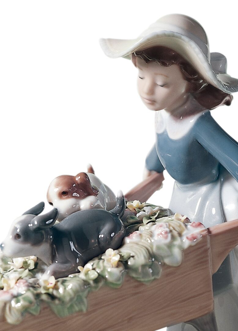 Статуэтка "Покатаемся" Lladro