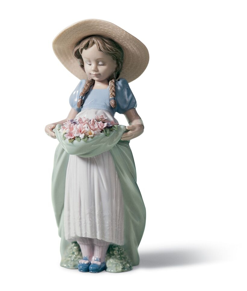 Статуэтка "Щедрое цветение" Lladro