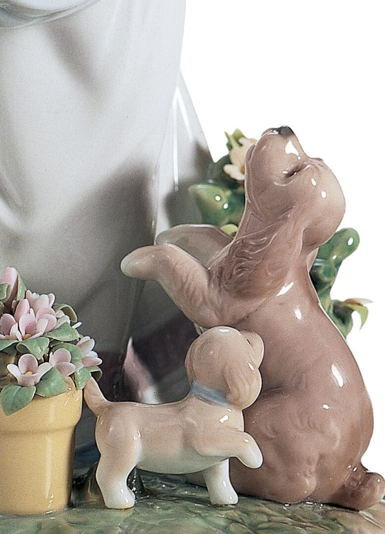 Статуэтка "Игра в саду" Lladro