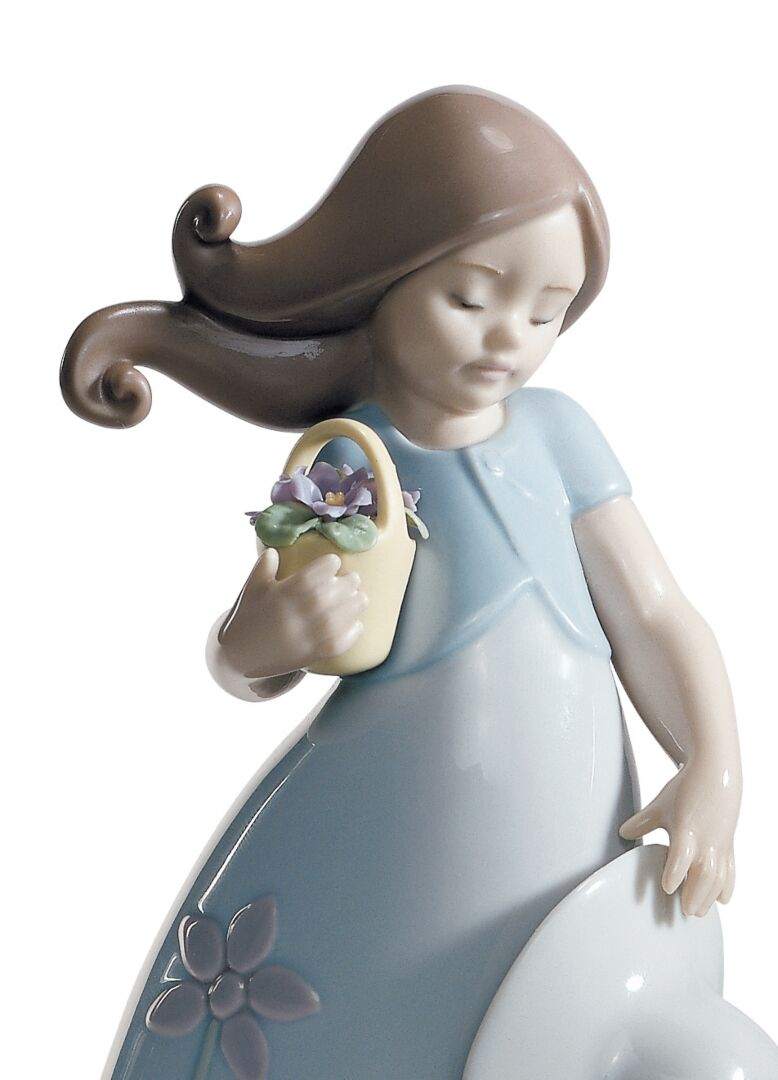 Статуэтка "Маленькая Фиалка" Lladro