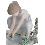 Статуэтка "Лепестки на воде" Lladro