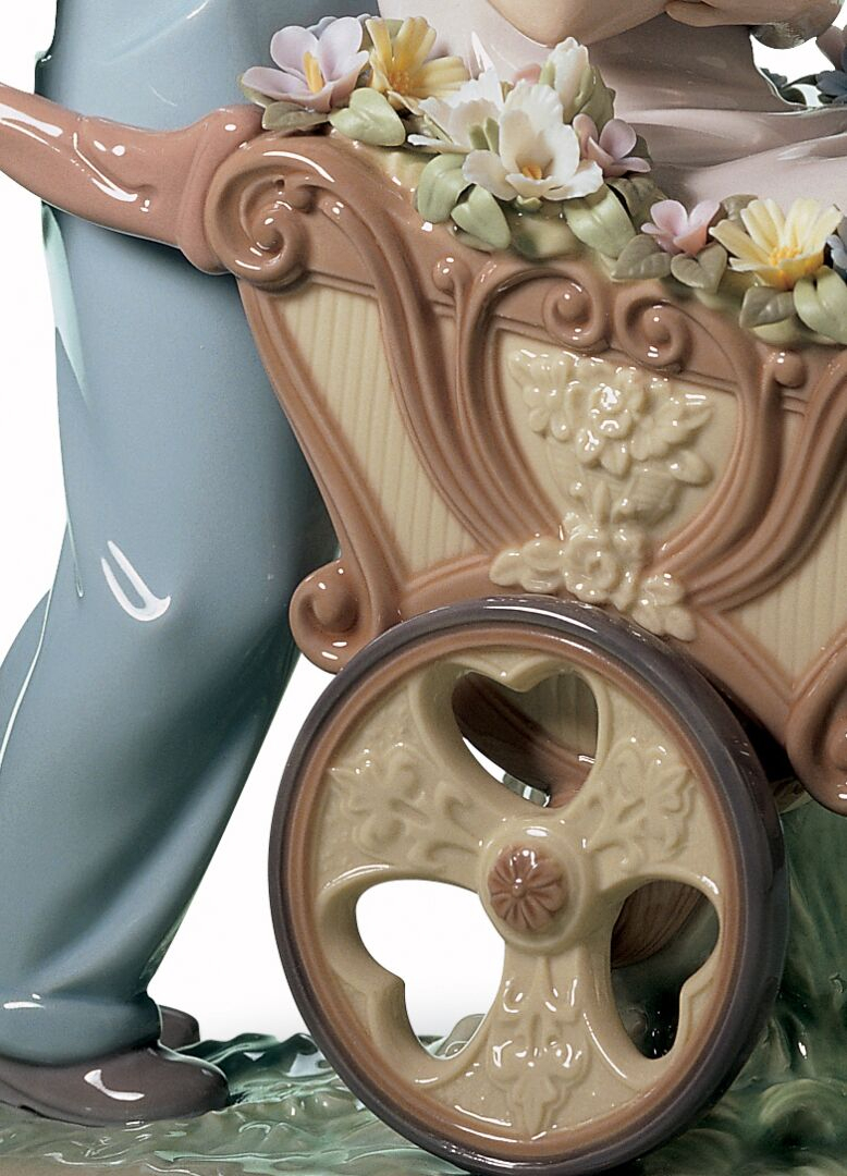 Статуэтка "Самая красивая" Lladro