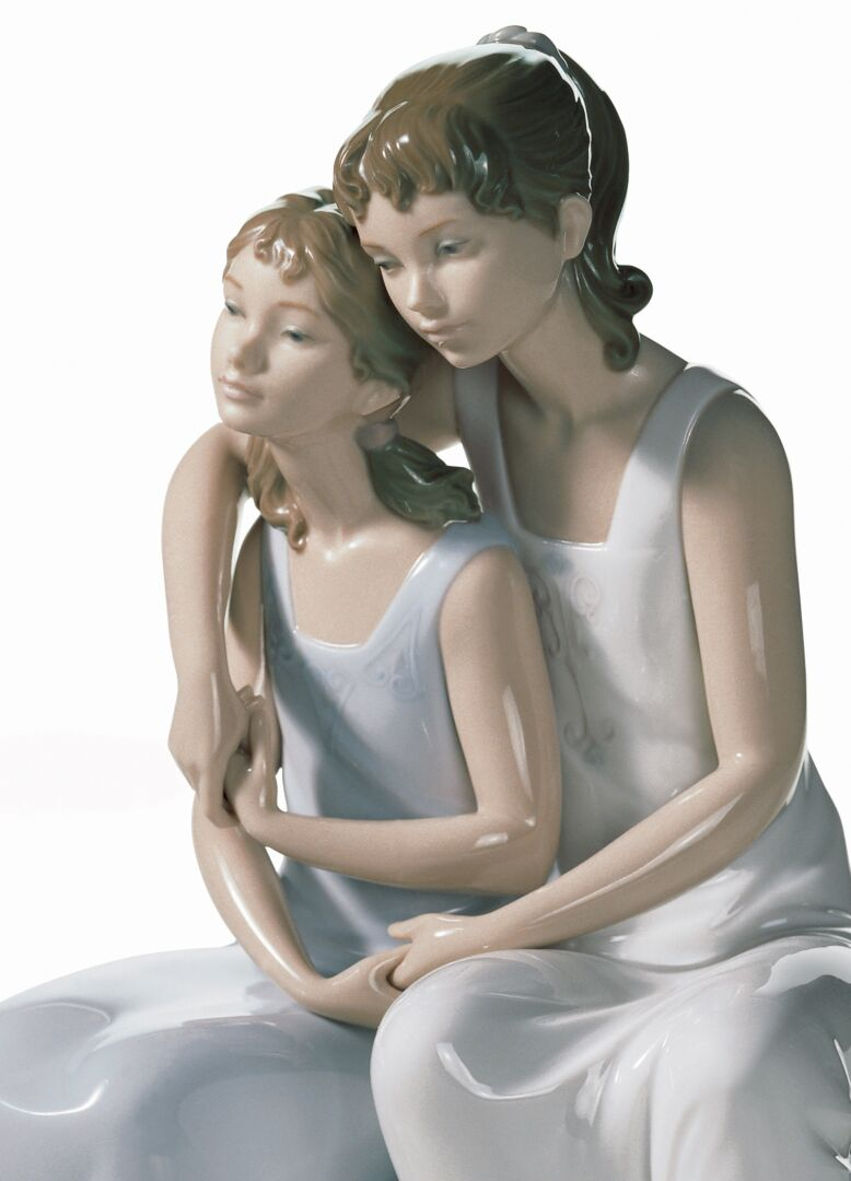 Статуэтка "Моя сестричка-моя подружка" Lladro