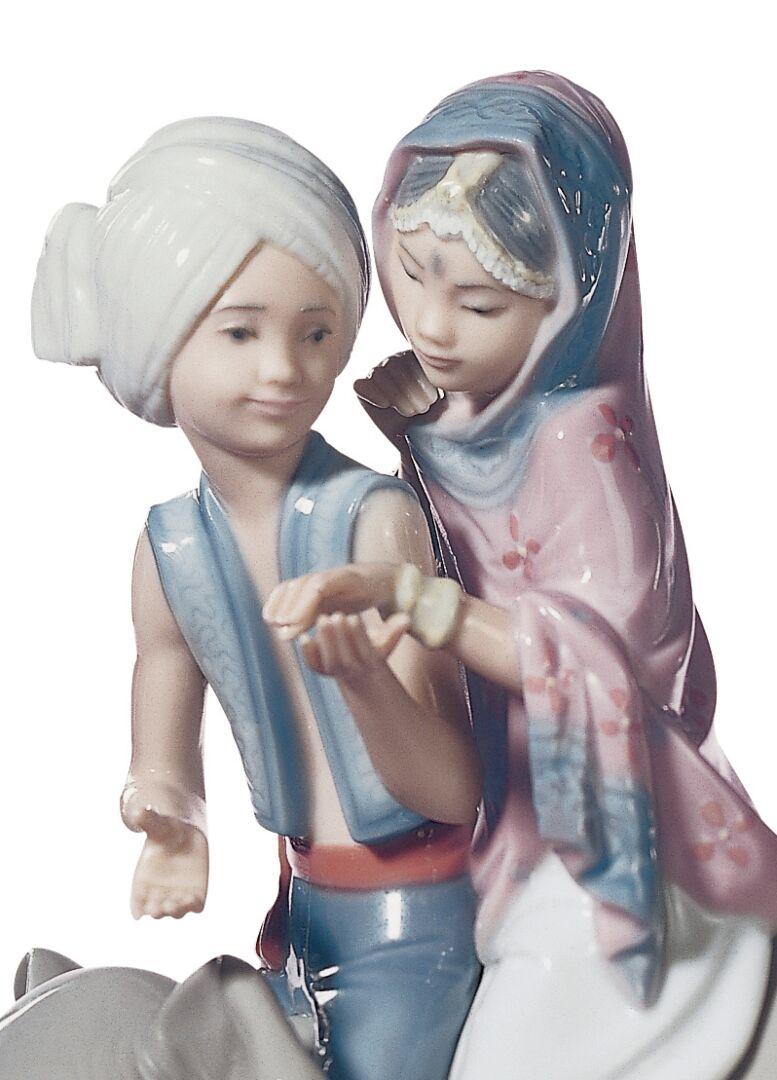Статуэтка "Индийские дети на слоне" Lladro