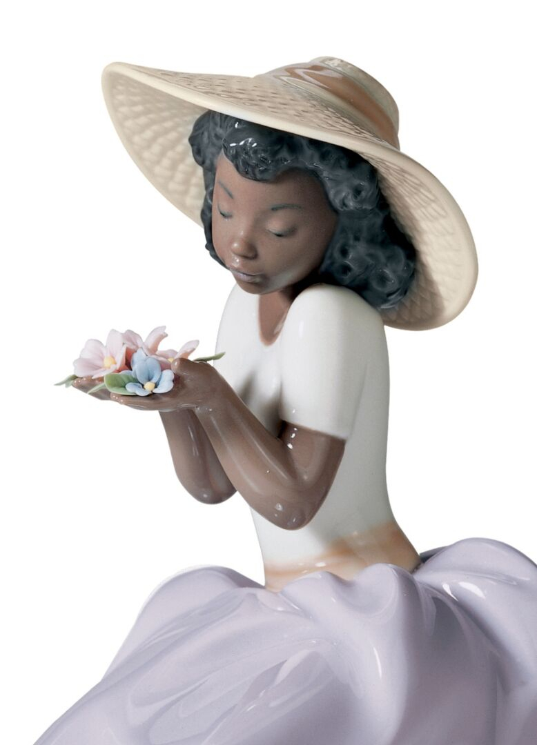 Статуэтка "Сладкий аромат" Lladro