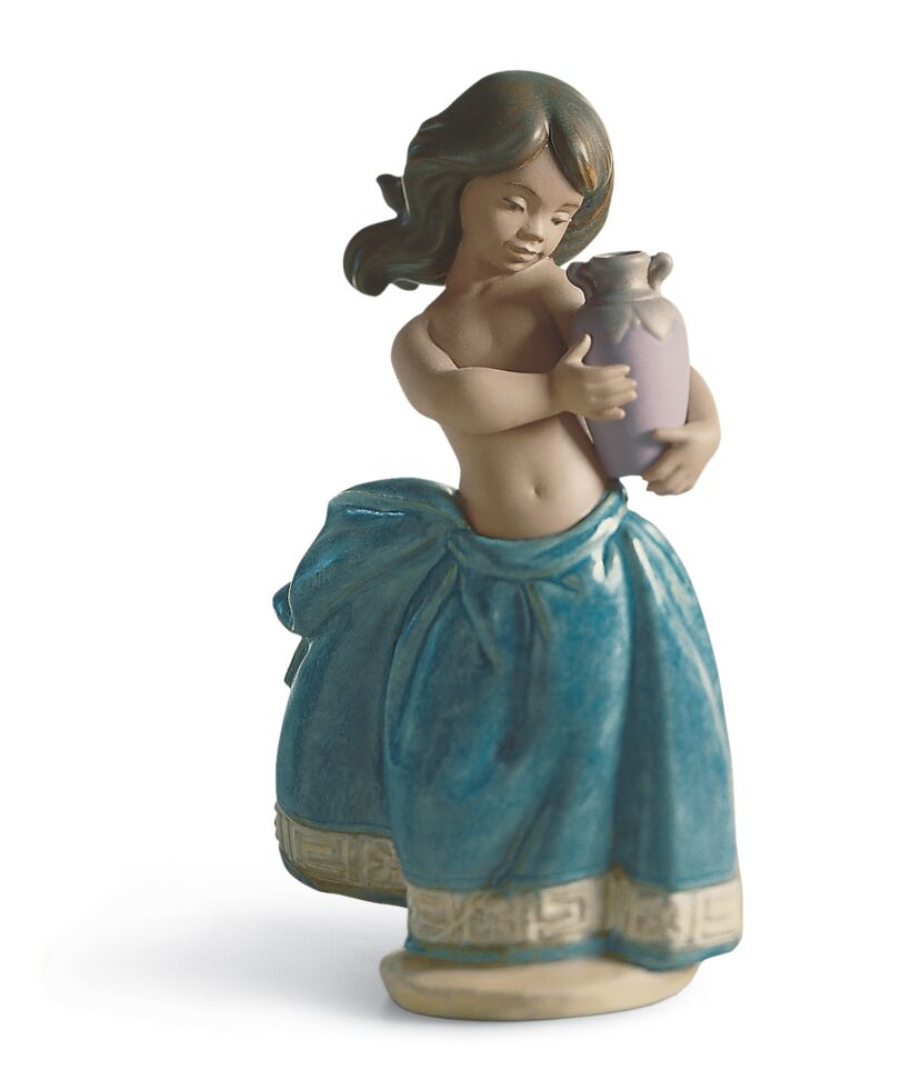 Статуэтка "Спартанка с кувшином" Lladro