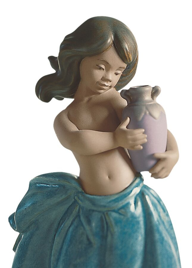Статуэтка "Спартанка с кувшином" Lladro