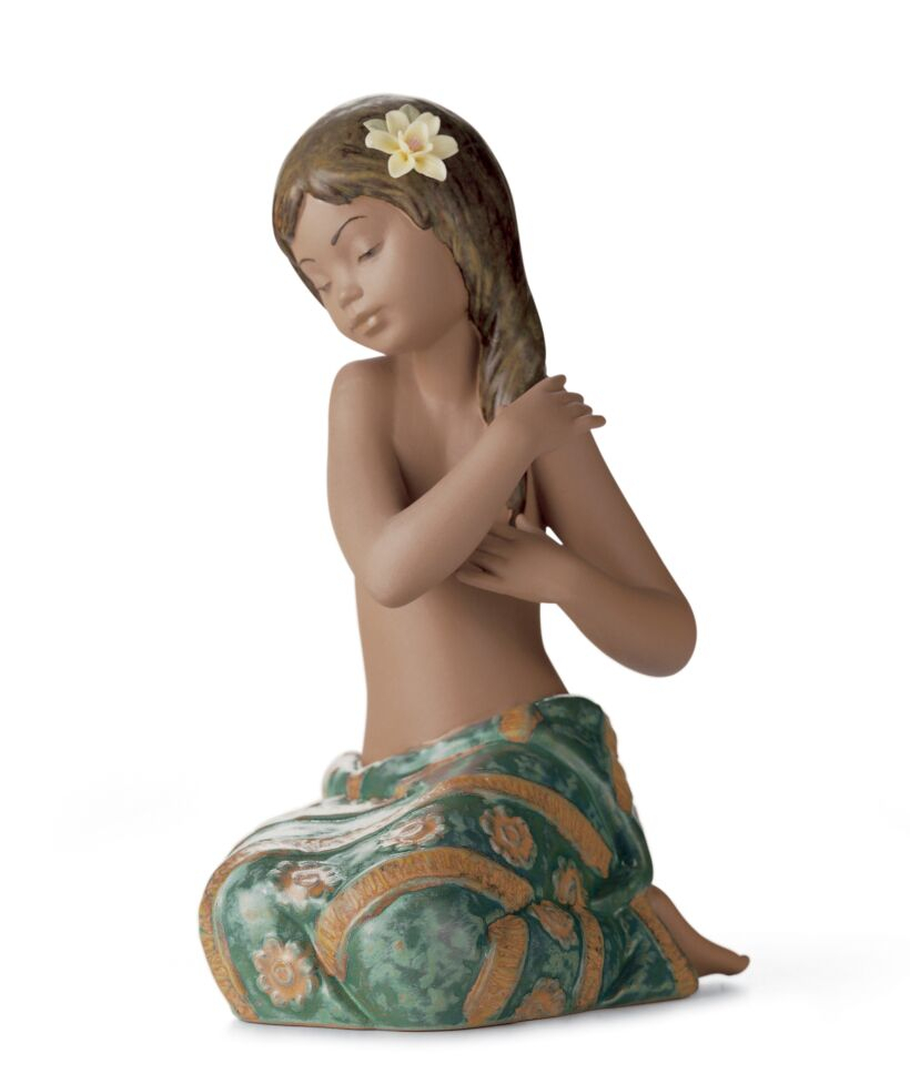 Статуэтка "Жемчужина тихого океана" Lladro