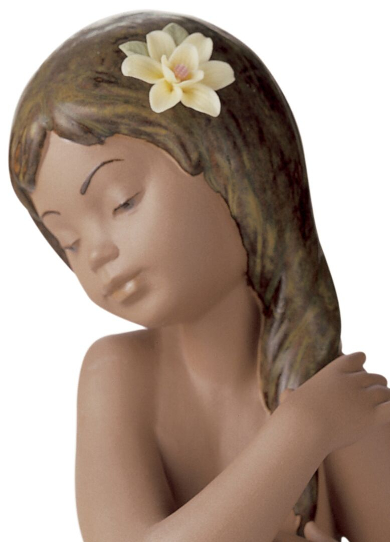 Статуэтка "Жемчужина тихого океана" Lladro
