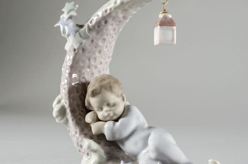 Статуэтка "Спящий на луне" Lladro