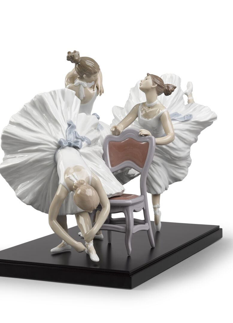 Статуэтка "Урок балета" Lladro