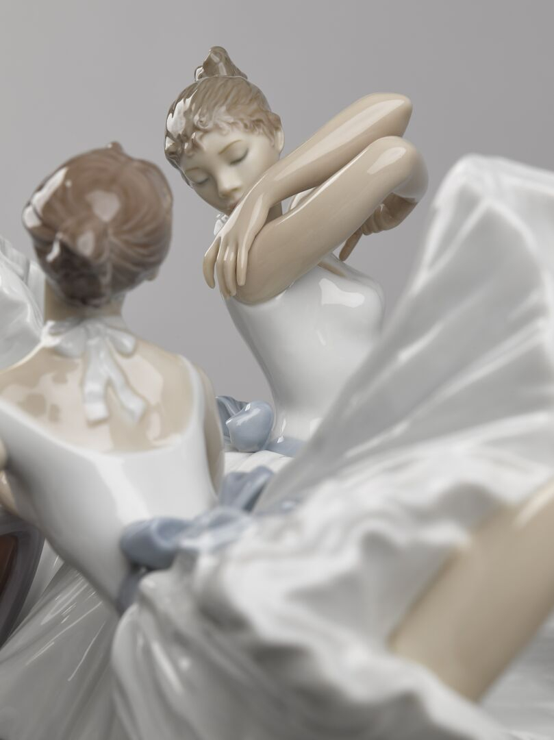 Статуэтка "Урок балета" Lladro