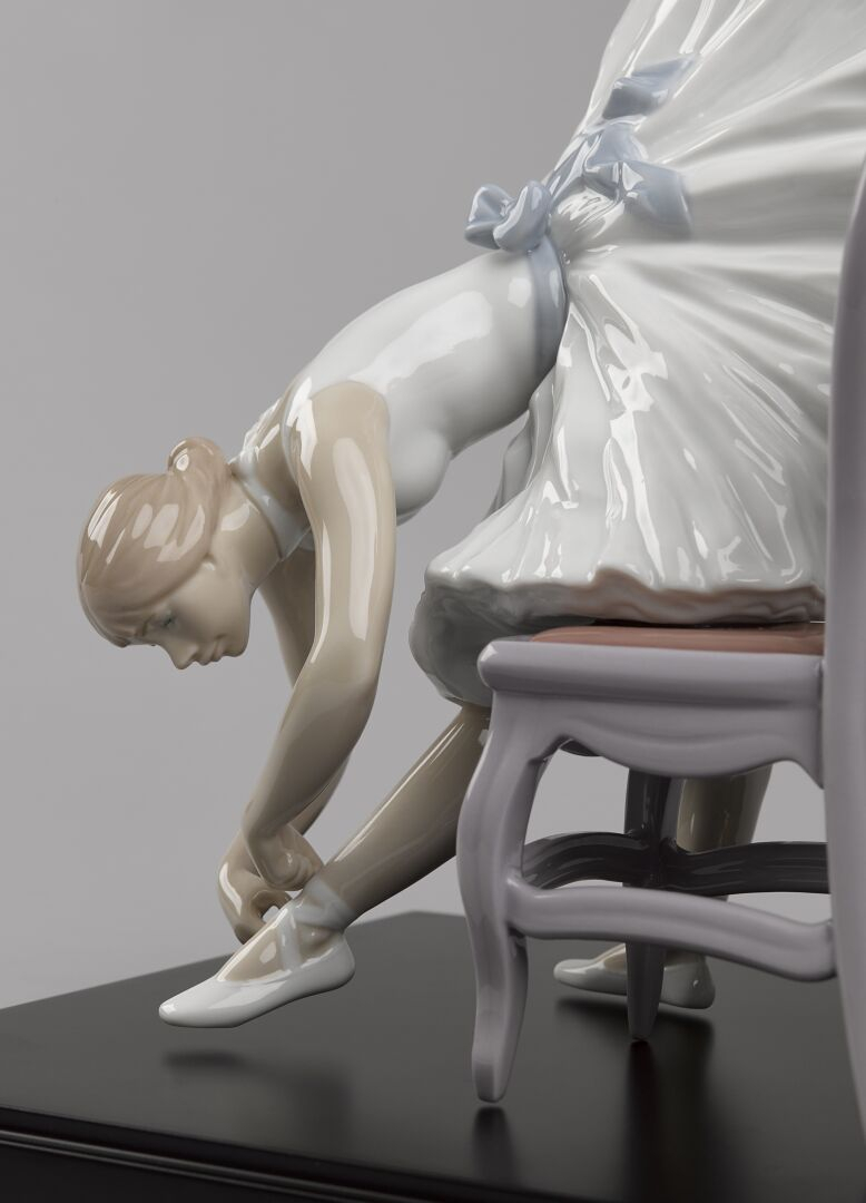 Статуэтка "Урок балета" Lladro