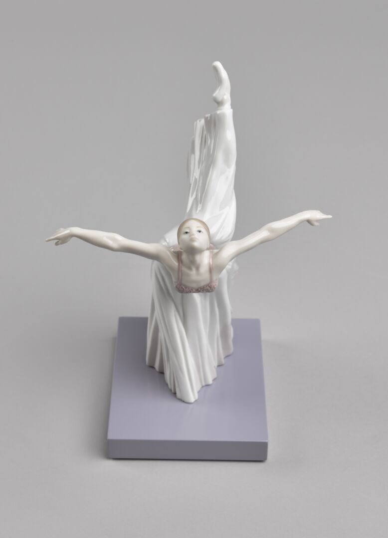 Статуэтка "Жизель-арабеска" Lladro