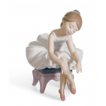 Статуэтка "Маленькая балерина" Lladro