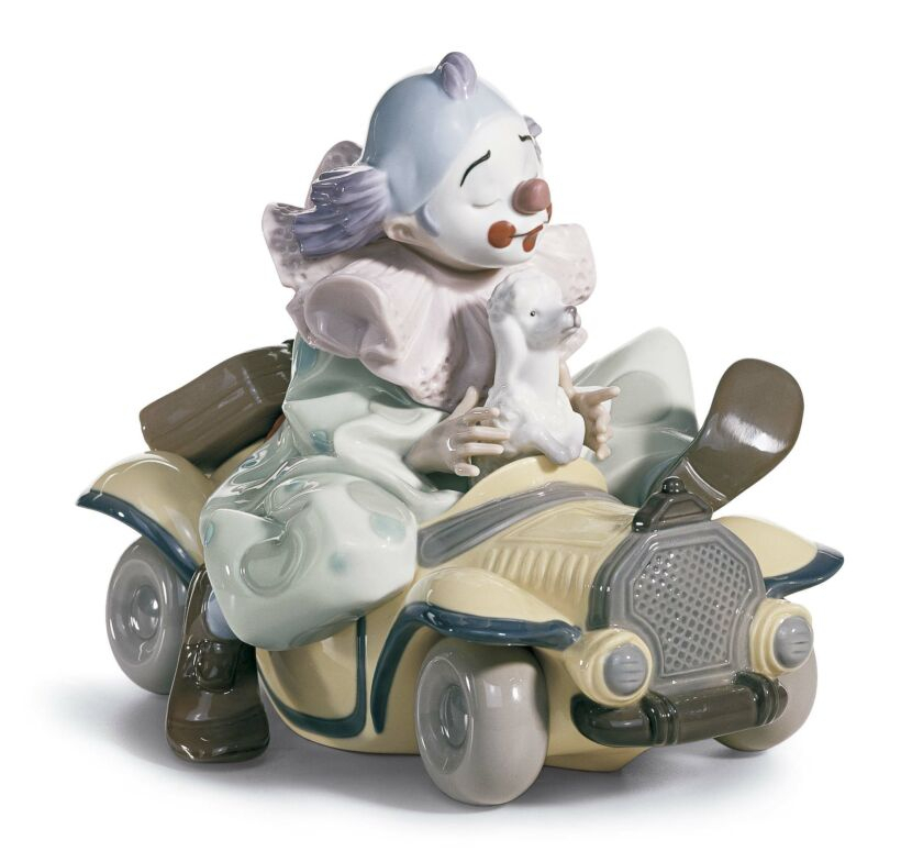 Статуэтка "Поездка в цирк" Lladro