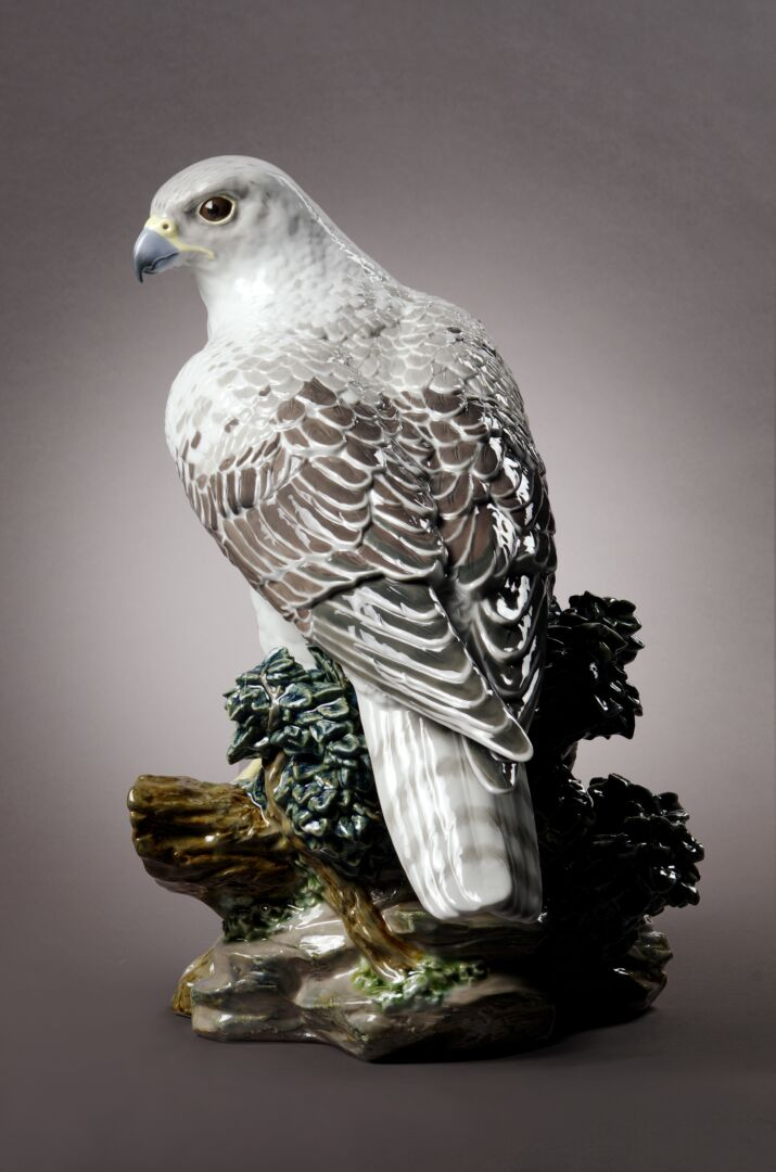Статуэтка "Сокол" Lladro