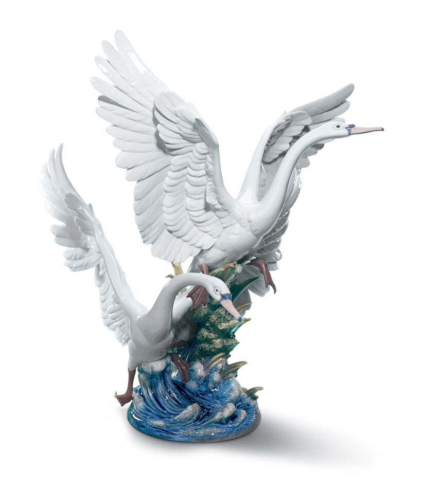 Статуэтка "Лебеди взлетают" Lladro