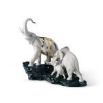 Статуэтка "Торжество-идущие слоны" Lladro