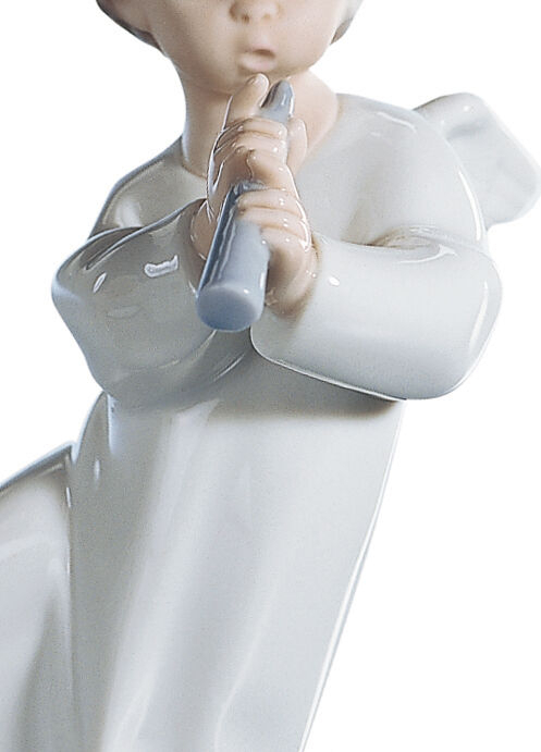 Статуэтка "Ангел с флейтой" Lladro
