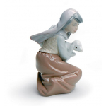 Статуэтка "Пастушка с ягненком" Lladro
