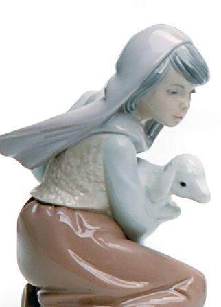 Статуэтка "Пастушка с ягненком" Lladro