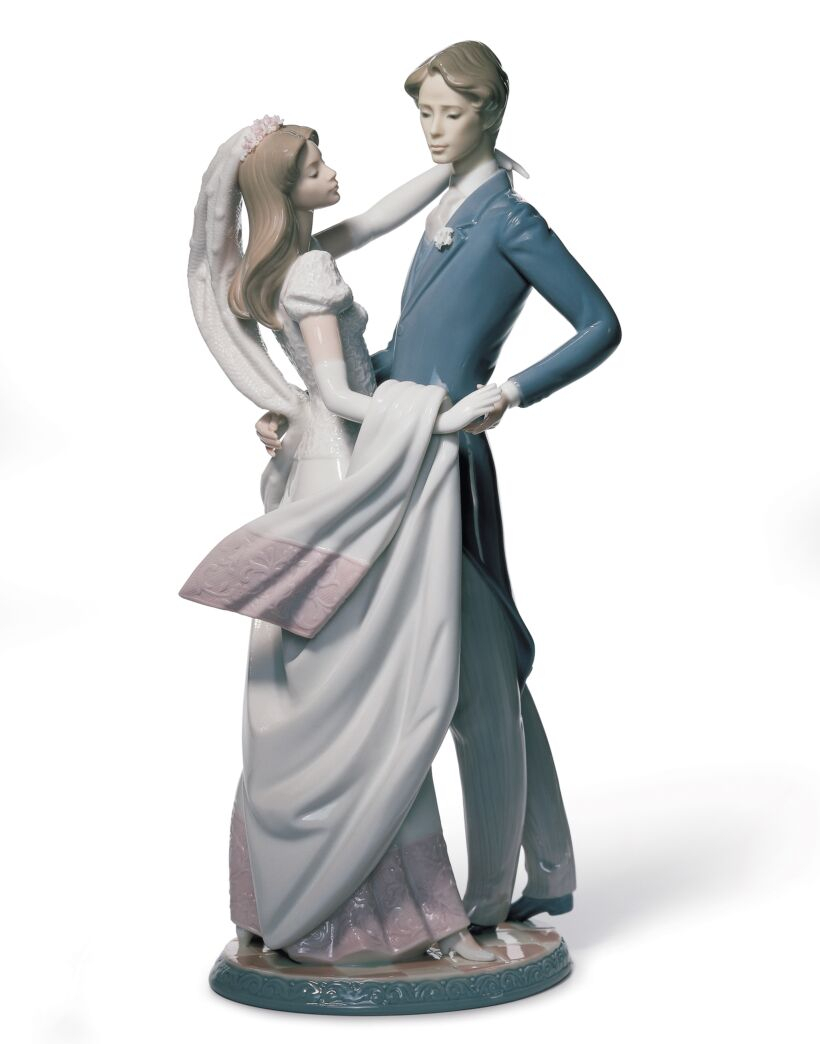 Статуэтка "Танец новобрачных" Lladro