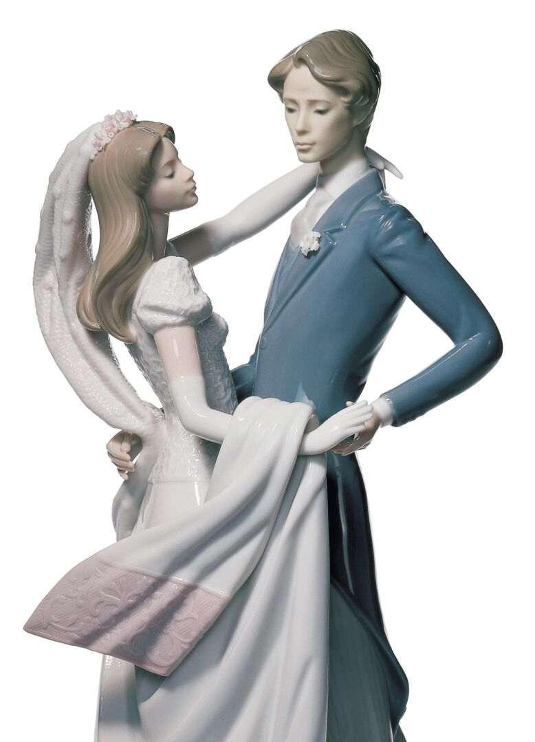 Статуэтка "Танец новобрачных" Lladro