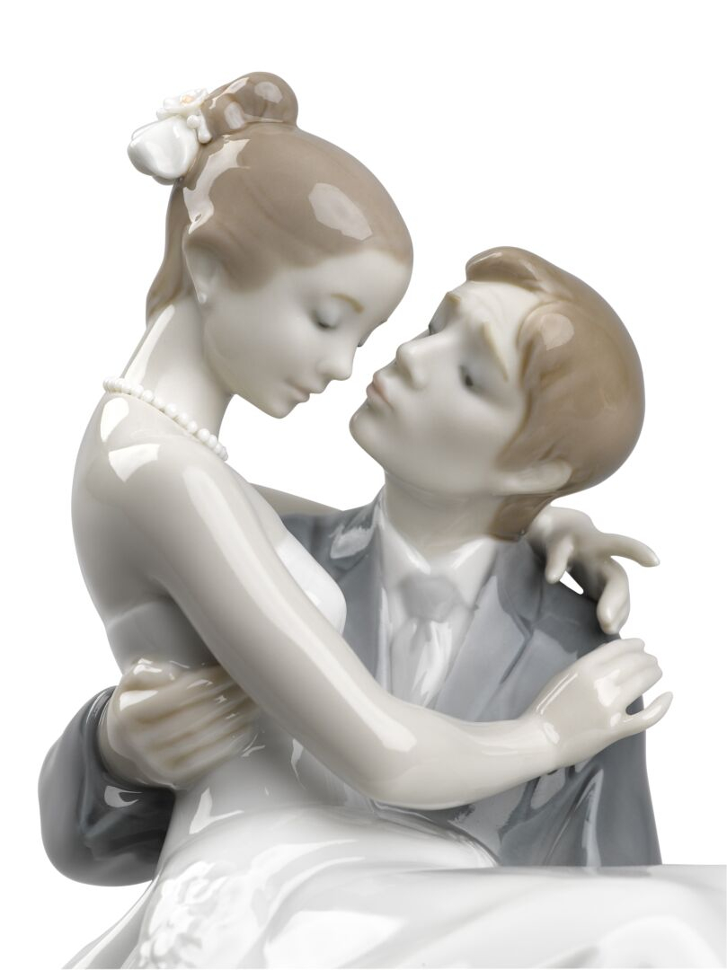 Статуэтка "Самый счастливый день" Lladro