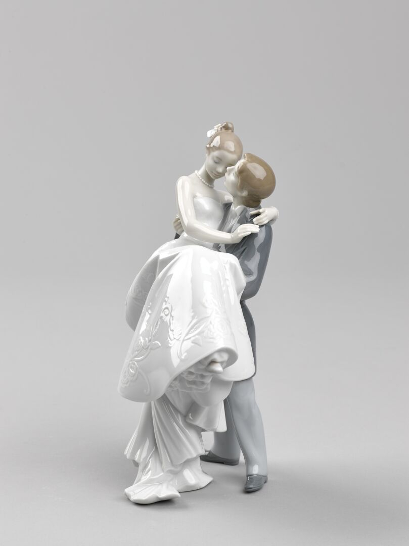 Статуэтка "Самый счастливый день" Lladro